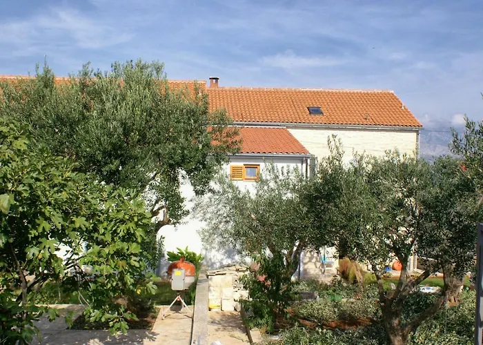 아파트 With A Parking Space Splitska, Brac - 2858