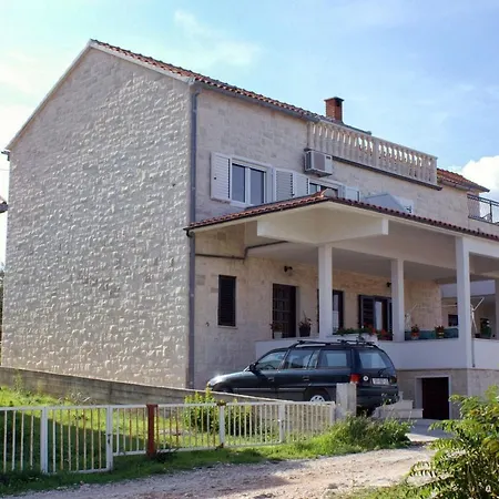 شقة With A Parking Space Splitska, Brac - 2858 *